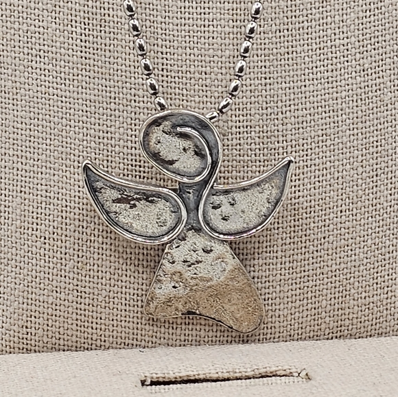 ⬇️Silpada Chain with Silpada “Watch Over Me" Angel Pendant/Pin ⬇️PRICE DROP⬇️ - Picture 2 of 15